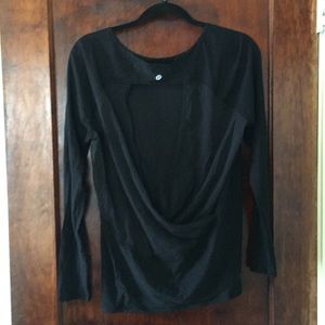 lululemon if you’re lucky long sleeve blk 8